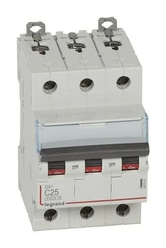 Автоматический выключатель Legrand DX3 - 3P 25A (Тип C) 10 kA 3M 400В