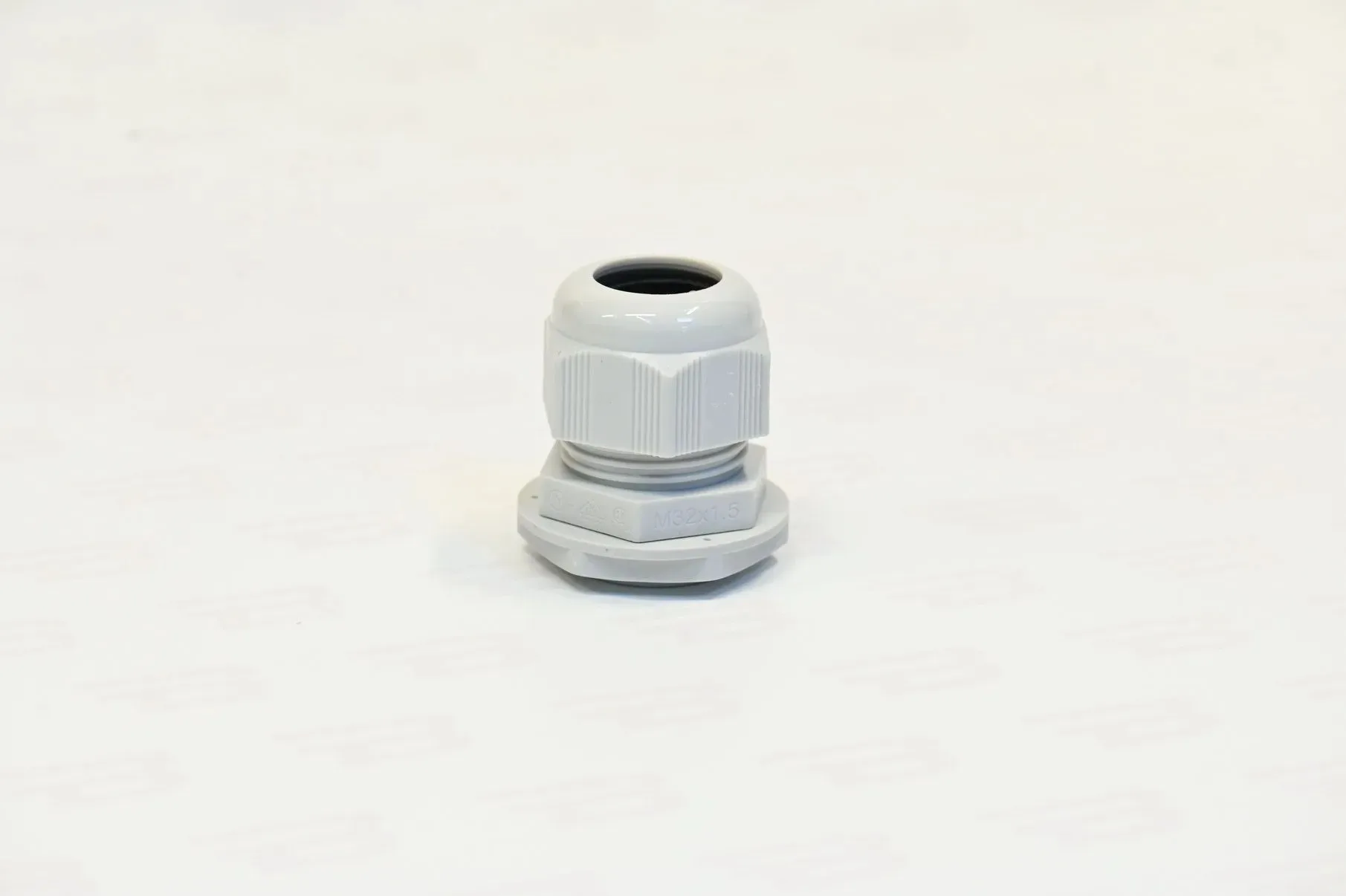 Кабельный ввод M32x1,5 RAL7035 (15шт.)