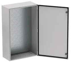 DKC Корпус сварной навесной серии ST с М/П IP65/УХЛ1/IK10/RAL7035 (700х500х250)